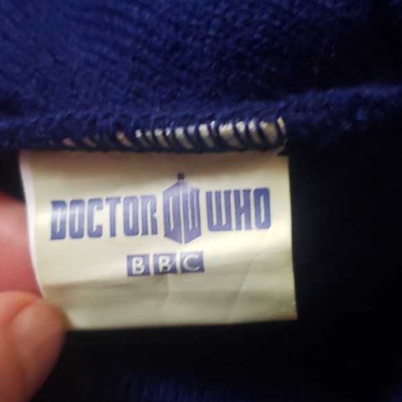New! Doctor Who Blue Police Box T.A.R.D.I.S. Hat - Picture 6 of 8